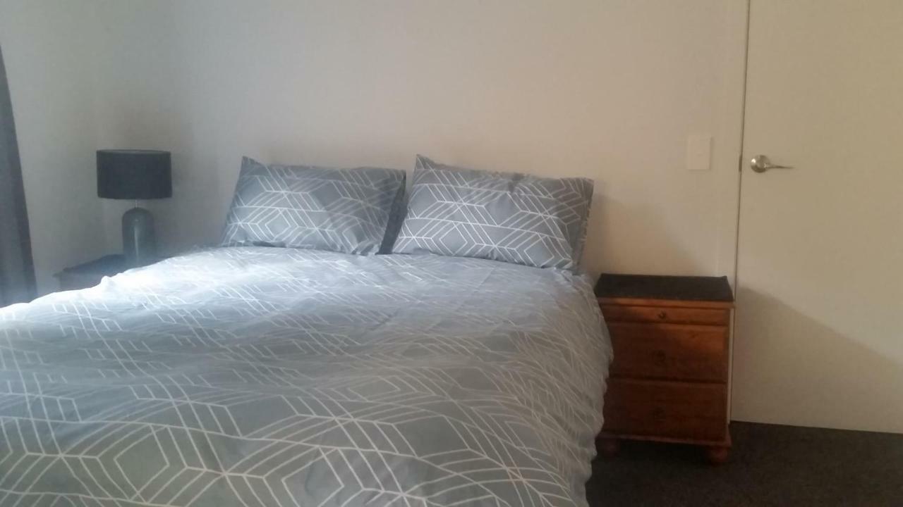 Edgehill - Semi Self-Contained Eco Friendly Home Tauranga Buitenkant foto